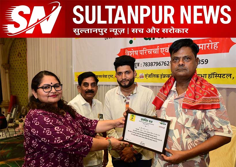 village-dehat-group-sixth-foundation-day-rural-journalism-credibility-discussion-sultanpur